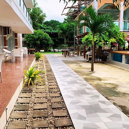 Amanzara Resort Panglao Exterior photo